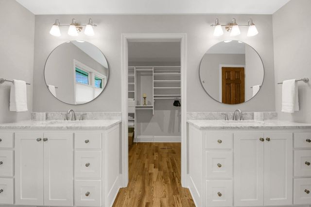 3465 Deephaven Avenue, Wayzata, MN 55391