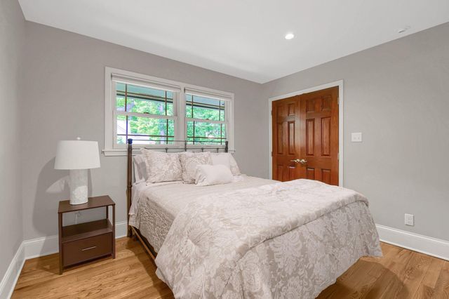 3465 Deephaven Avenue, Wayzata, MN 55391