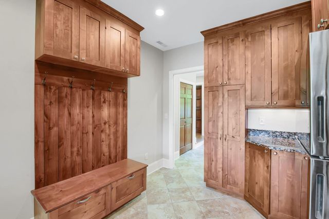 3465 Deephaven Avenue, Wayzata, MN 55391