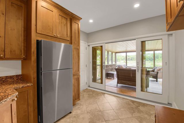 3465 Deephaven Avenue, Wayzata, MN 55391