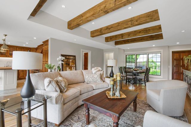 3465 Deephaven Avenue, Wayzata, MN 55391