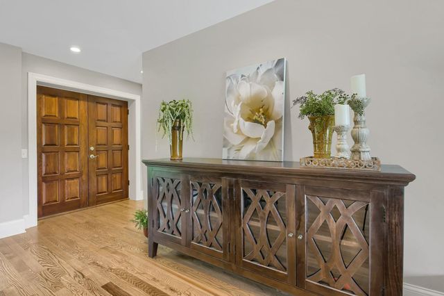 3465 Deephaven Avenue, Wayzata, MN 55391