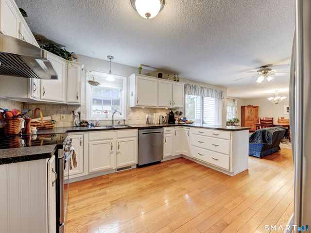 190 Upper Valley Road, Torrington, CT 06790