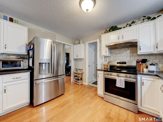 190 Upper Valley Road, Torrington, CT 06790