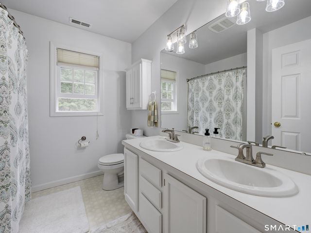 190 Upper Valley Road, Torrington, CT 06790