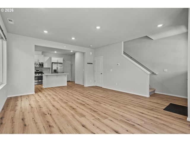31343 Nw NORTH Ave, North Plains, OR 97133