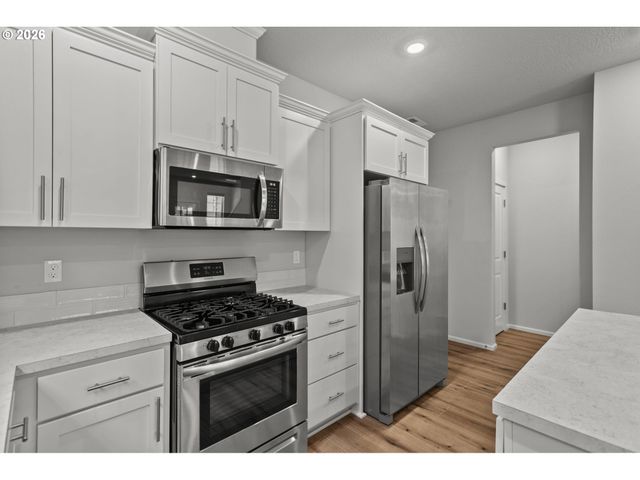 31343 Nw NORTH Ave, North Plains, OR 97133