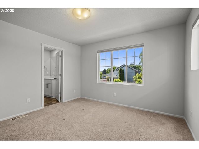 31343 Nw NORTH Ave, North Plains, OR 97133