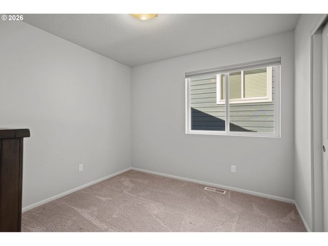 31343 Nw NORTH Ave, North Plains, OR 97133