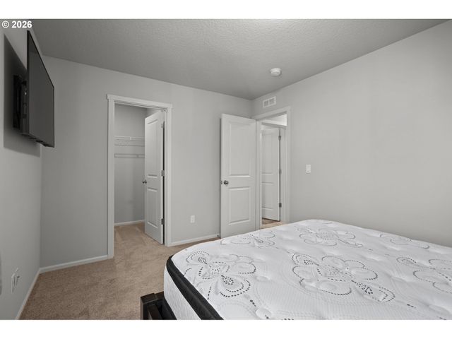 31343 Nw NORTH Ave, North Plains, OR 97133