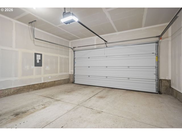 31343 Nw NORTH Ave, North Plains, OR 97133