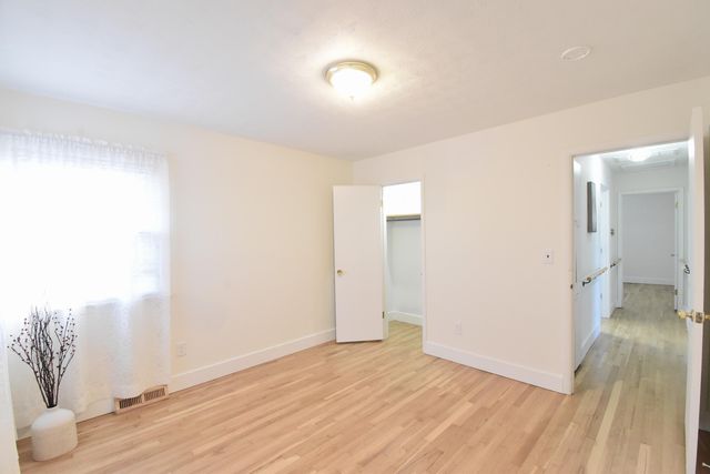 6658 N Farm Road 141, Springfield, MO 65803