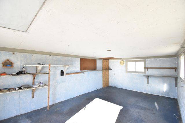 6658 N Farm Road 141, Springfield, MO 65803