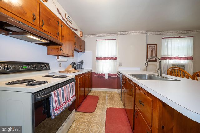 1907 ARMSTRONG AVE, Morton, PA 19070