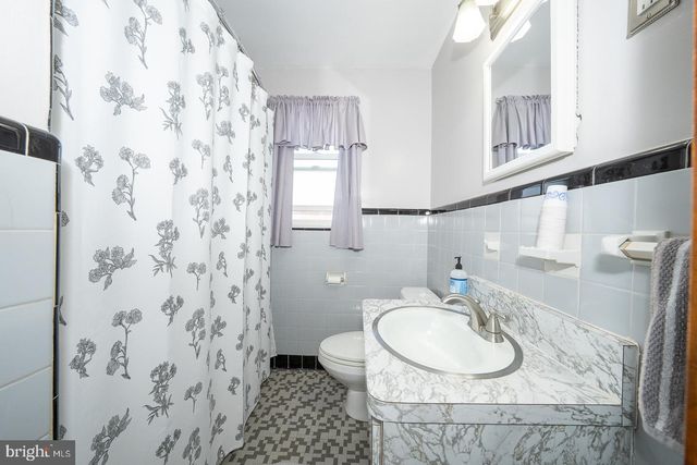 1907 ARMSTRONG AVE, Morton, PA 19070
