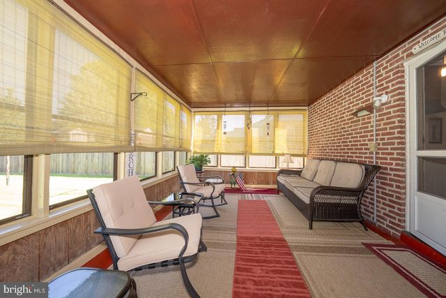 1907 ARMSTRONG AVE, Morton, PA 19070