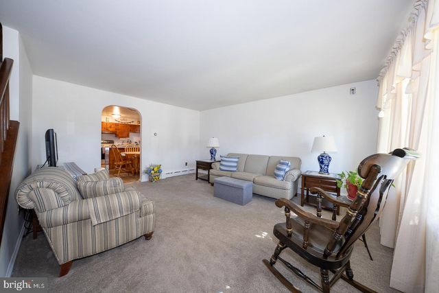 1907 ARMSTRONG AVE, Morton, PA 19070