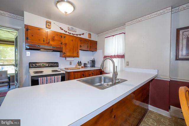 1907 ARMSTRONG AVE, Morton, PA 19070