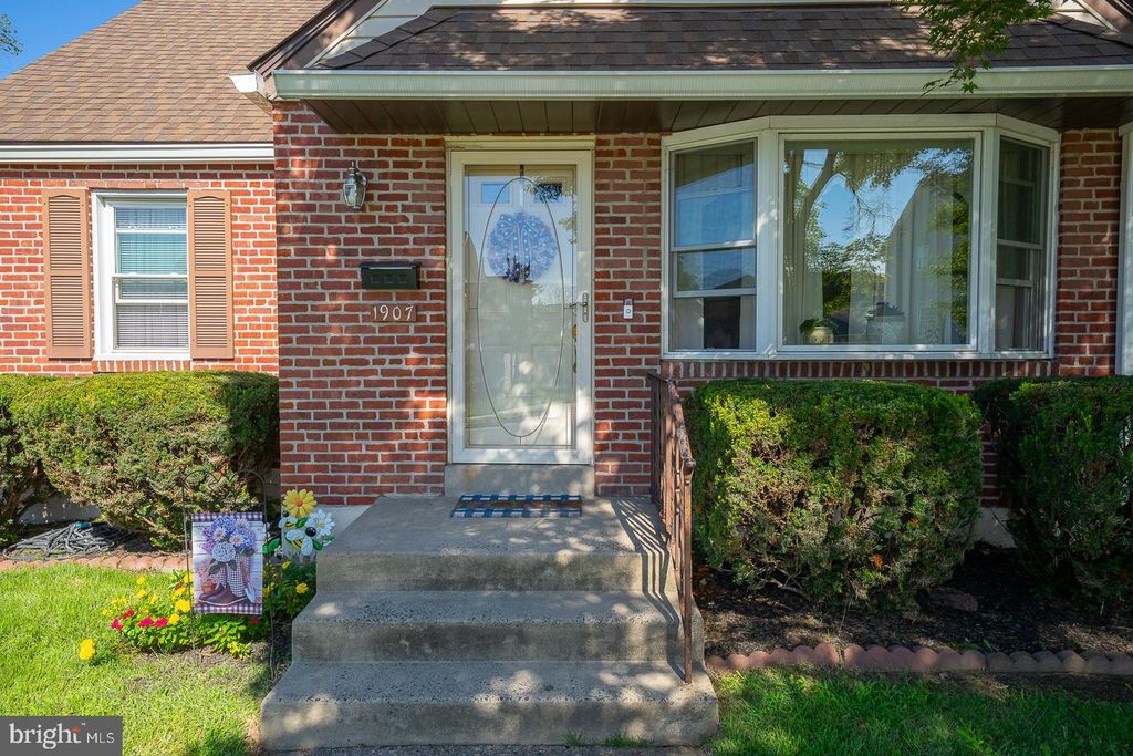 1907 ARMSTRONG AVE, MORTON, PA 19070 — photo 2