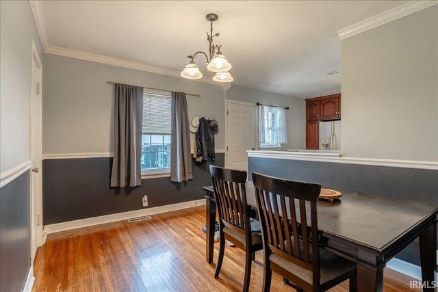 4908 Sweetser Avenue, Evansville, IN 47715