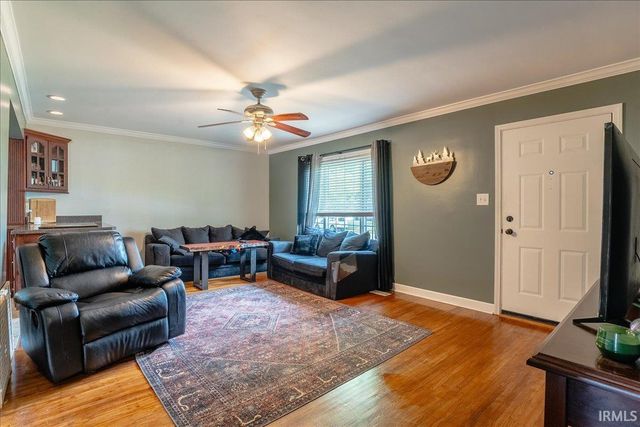 4908 Sweetser Avenue, Evansville, IN 47715