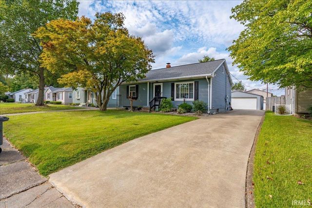 4908 Sweetser Avenue, Evansville, IN 47715