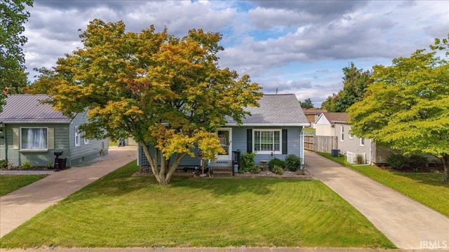 4908 Sweetser Avenue, Evansville, IN 47715