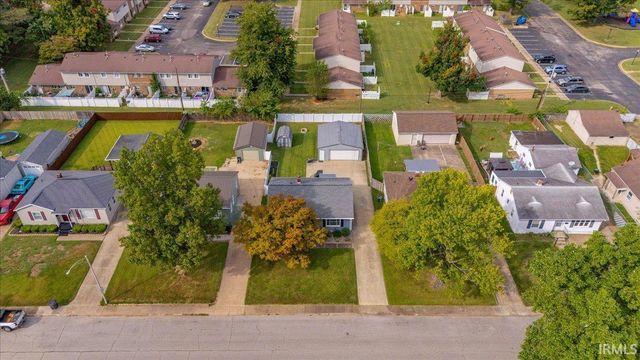 4908 Sweetser Avenue, Evansville, IN 47715