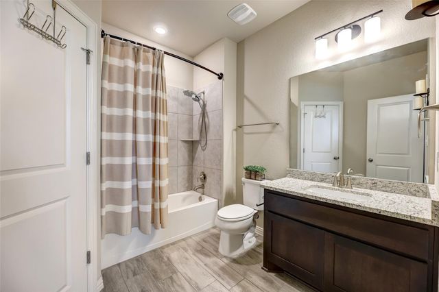 285 Coyote Creek WAY, Kyle, TX 78640