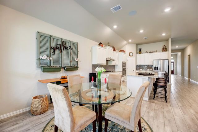 285 Coyote Creek WAY, Kyle, TX 78640