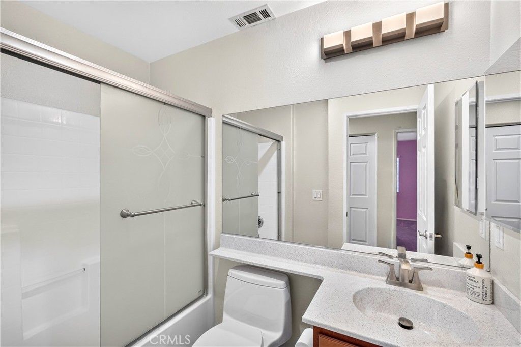 Image 17 of property listing at 15635 Lasselle, Moreno Valley, CA 92551