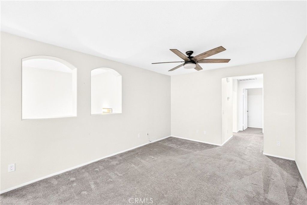 Image 7 of property listing at 15635 Lasselle, Moreno Valley, CA 92551