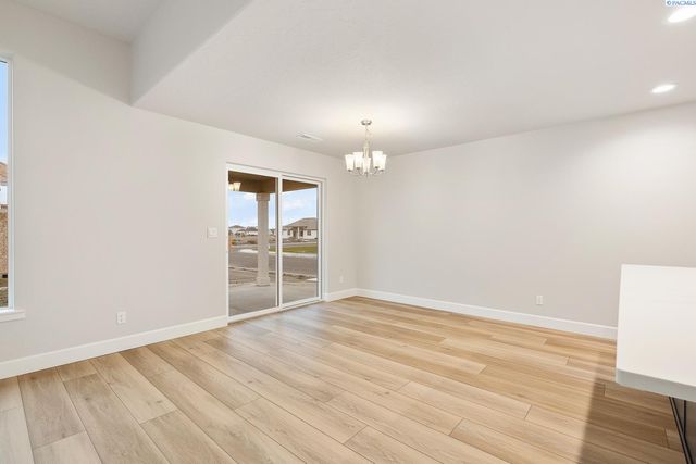 3557 Allison Way, Richland, WA 99352