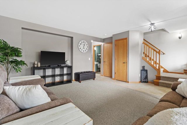 1452 Wild Iris Street, Sun Prairie, WI 53590