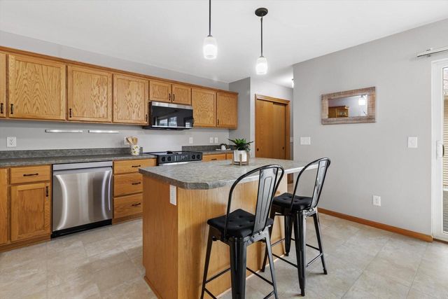 1452 Wild Iris Street, Sun Prairie, WI 53590