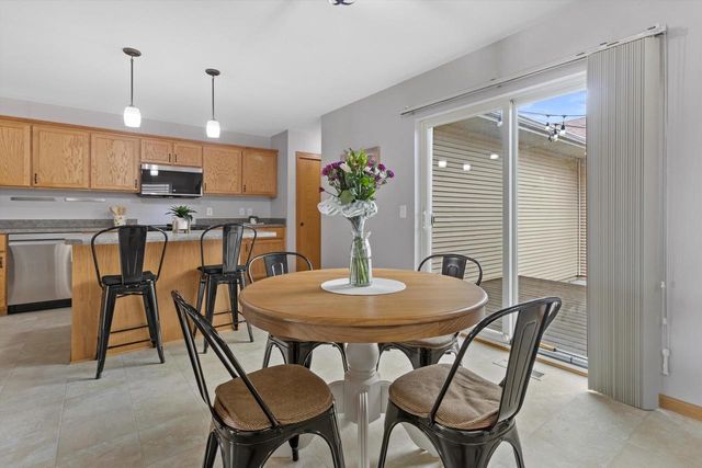 1452 Wild Iris Street, Sun Prairie, WI 53590