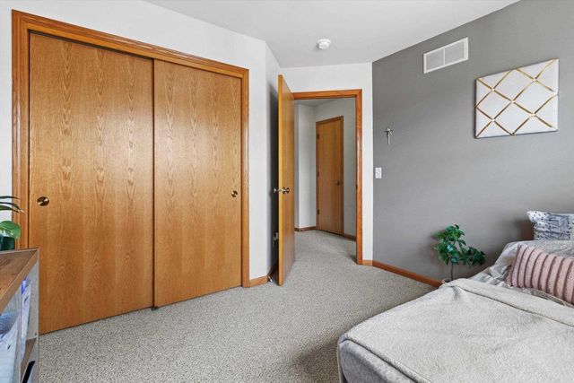 1452 Wild Iris Street, Sun Prairie, WI 53590