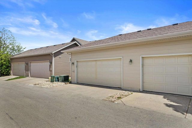 1452 Wild Iris Street, Sun Prairie, WI 53590