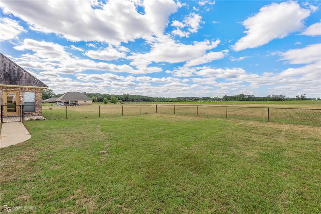 12120 Amanda Lane, Keithville, LA 71047