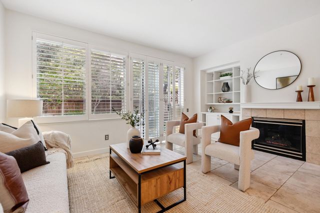 23158 Canyon Terrace Dr, Castro Valley, CA 94552