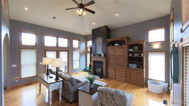 610 Oak Park Boulevard, West Plains, MO 65775