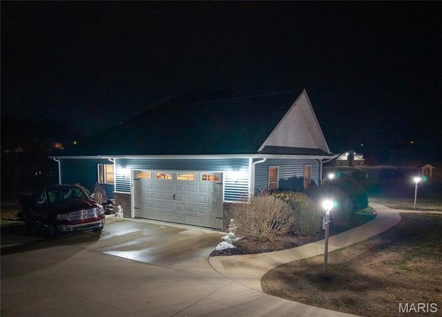 610 Oak Park Boulevard, West Plains, MO 65775