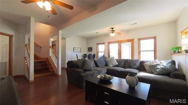 610 Oak Park Boulevard, West Plains, MO 65775