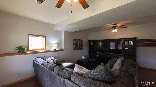 610 Oak Park Boulevard, West Plains, MO 65775