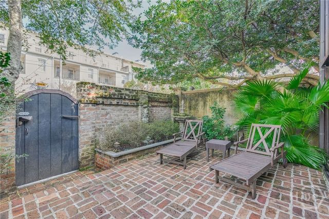 108 W Gordon Street, Savannah, GA 31401