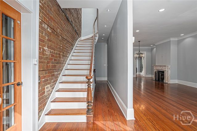 108 W Gordon Street, Savannah, GA 31401