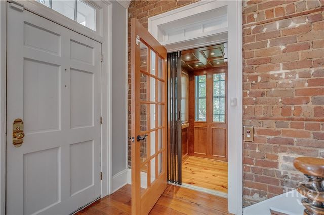 108 W Gordon Street, Savannah, GA 31401