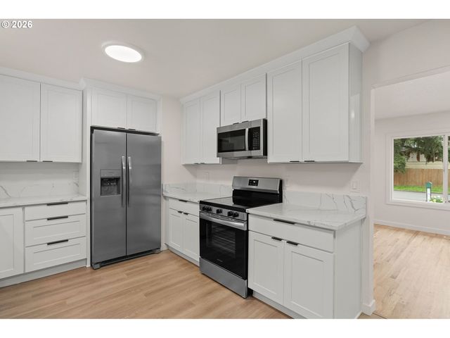 5073 Se RAINBOW Ln, Milwaukie, OR 97222