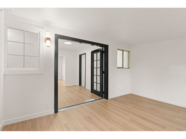 5073 Se RAINBOW Ln, Milwaukie, OR 97222