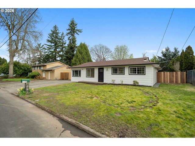 5073 Se RAINBOW Ln, Milwaukie, OR 97222